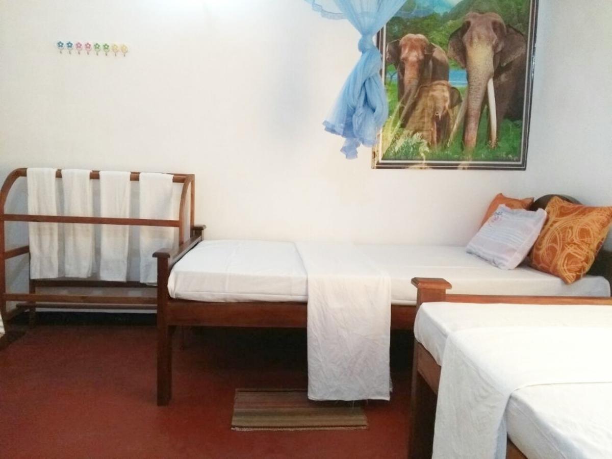 Pawansa Home Stay Хабарана Экстерьер фото